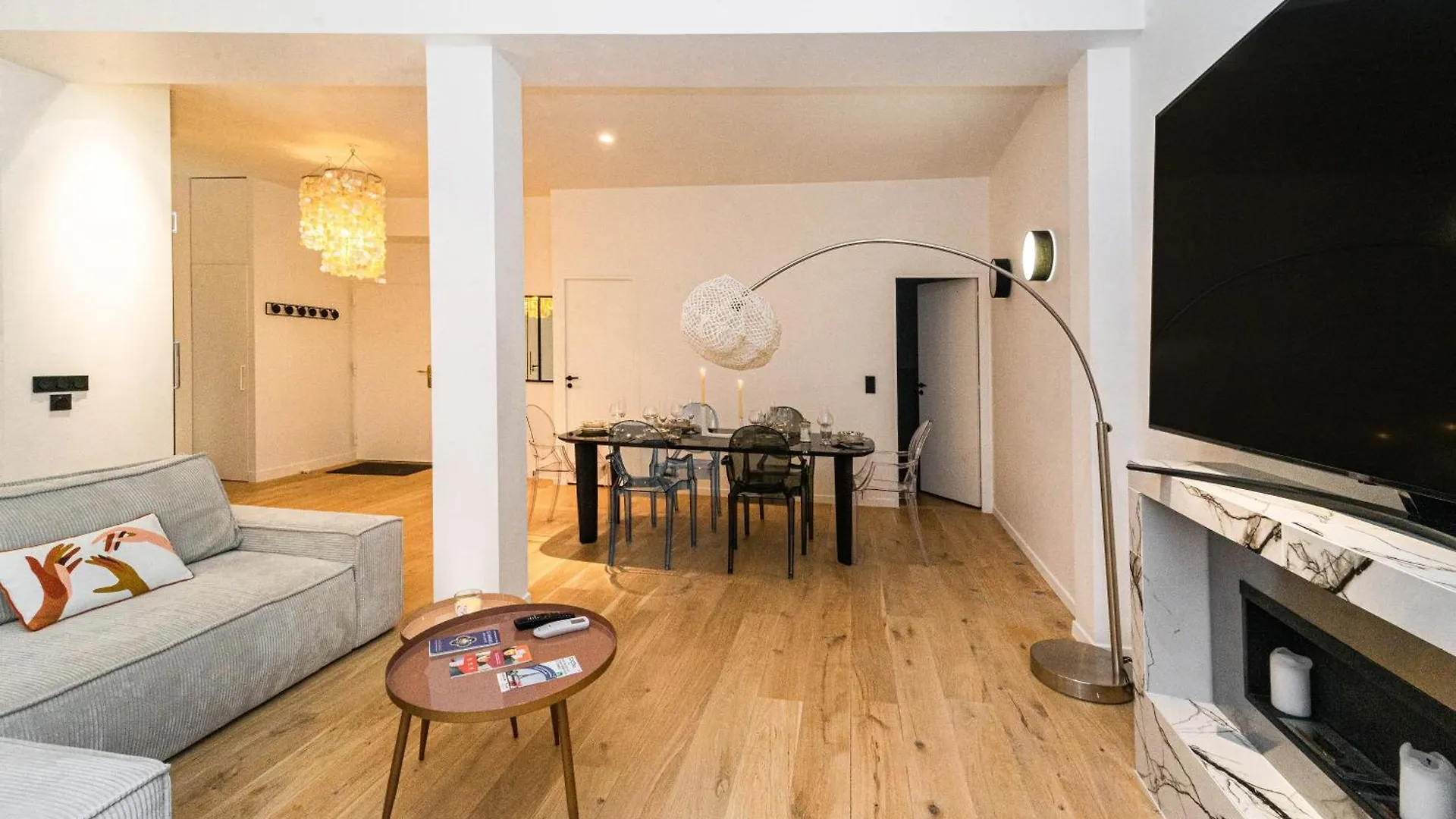 Pick A Flat'S Apartment In Notre-Dame De Paris - Rue Saint-Severin